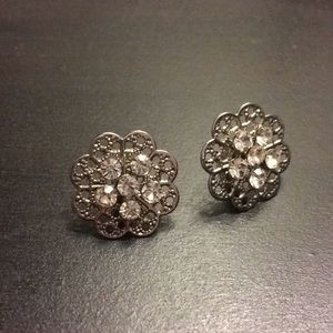 Large faux diamond studs
